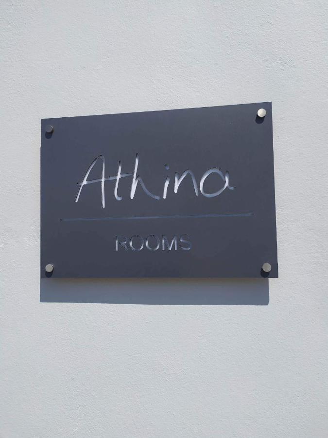 Athina Rooms Karvounades Eksteriør billede